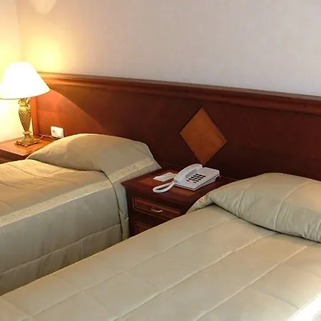 فندق Doga 4*